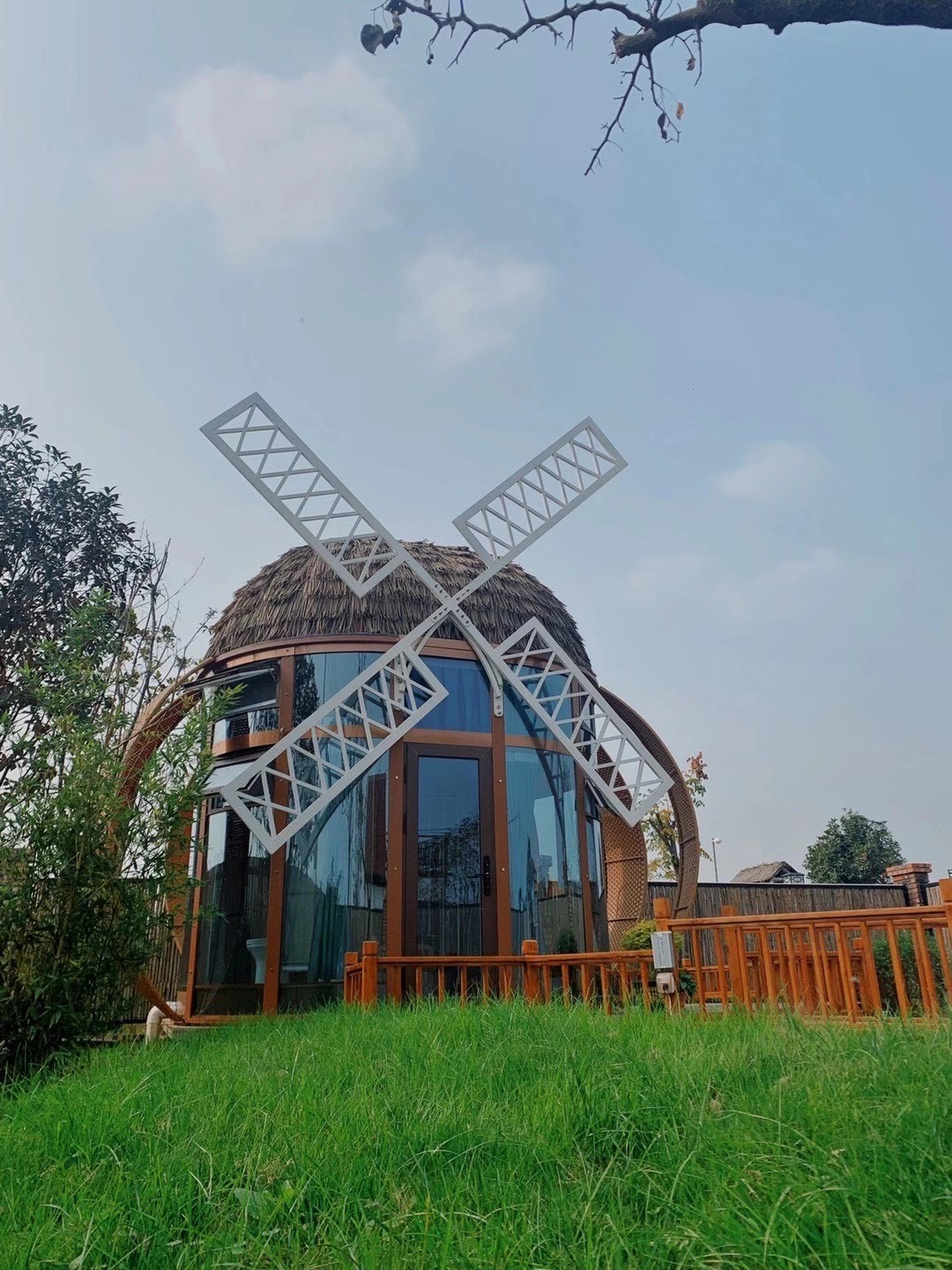 風車民宿景觀小屋